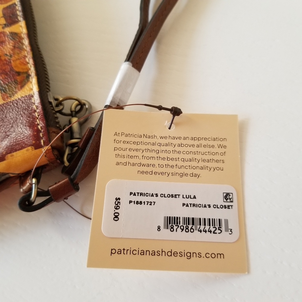 Patricia Nash Lula Wristlet NWT - Picture 3 of 4